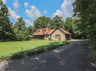 5702 Clell Rd, Jamestown, NC 27282