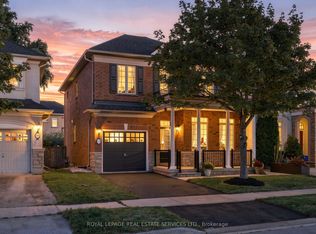 3396 Hayhurst Cres, Oakville, ON L6L 6W9