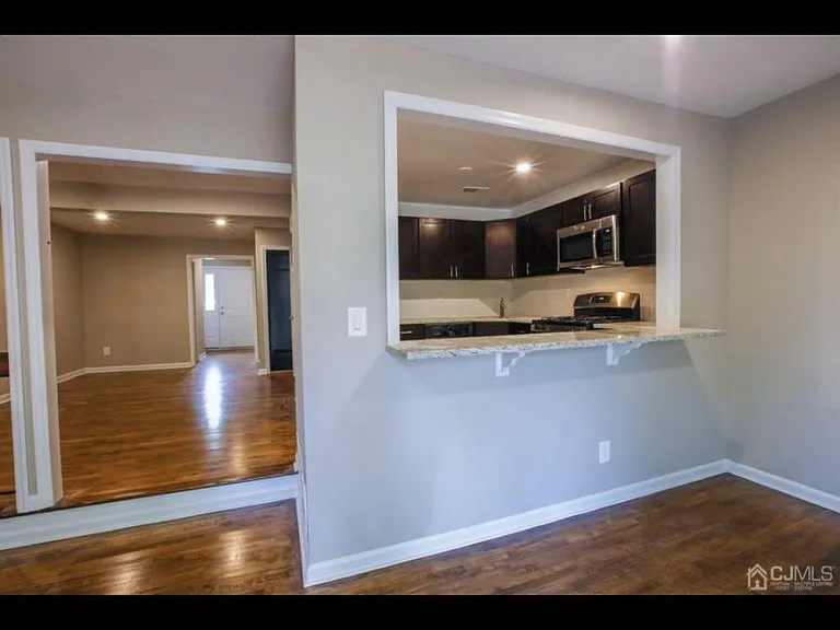 4004 Hana Rd — Photo 9