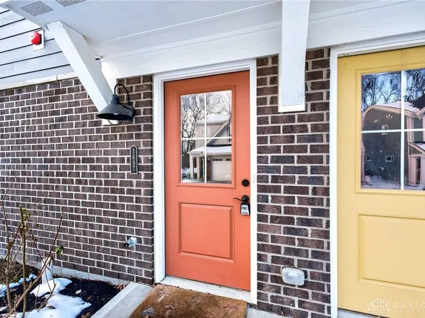 1687 S Golden Clove Bnd, Dayton, OH 45459