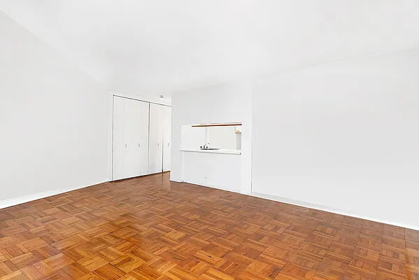 Rented by Corcoran | media 16