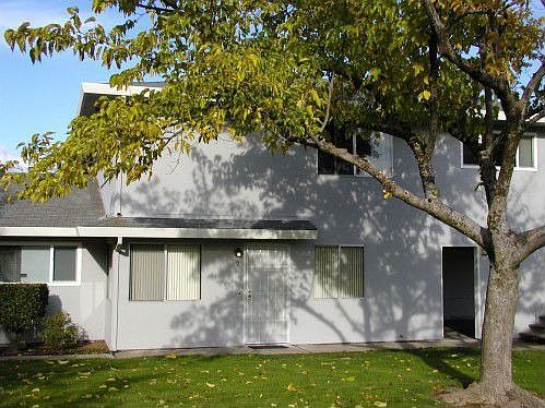 1st image of 3552 Opal Dr APT 2