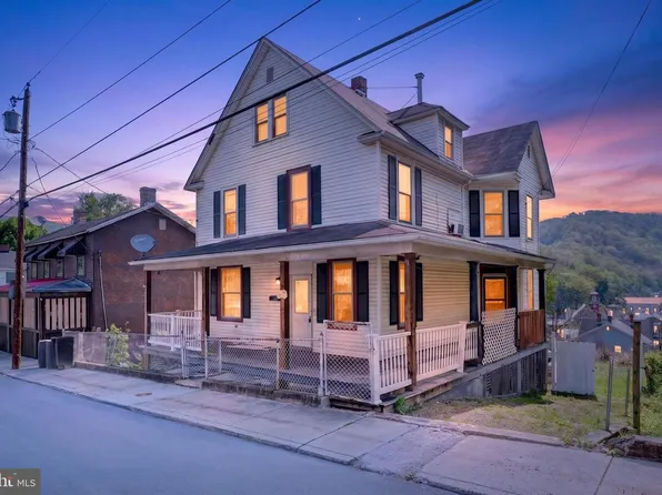 306 Hammond St, Westernport, MD 21562