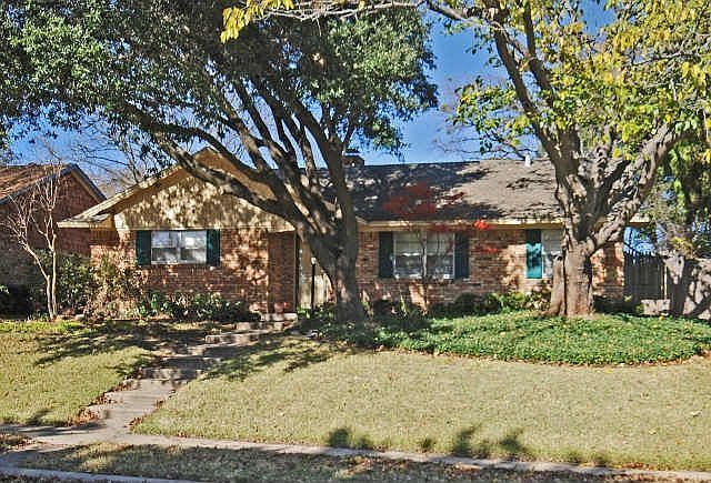 1st image of 9131 Westglen Dr