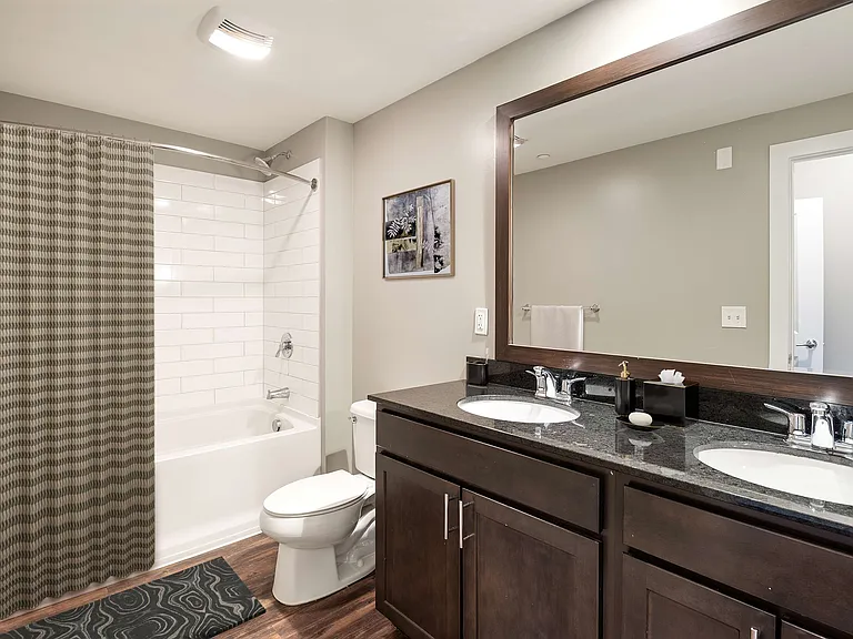 Aertson Midtown — Photo 7