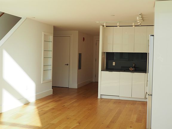 4th image of 50 Dey St APT 630