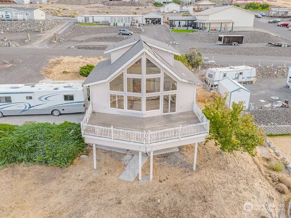 6812 SE El Camino Street, Othello, WA 99344