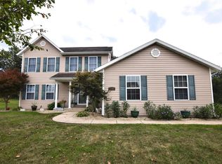 1128 Driftwood Ln, Waterloo, IL 62298