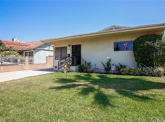 2nd image of 3429 La Clede Ave
