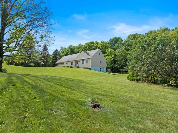 6240 Main St, Maple Plain, MN 55359