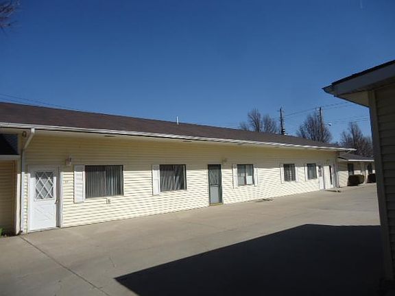 4th image of 1517 B St #205