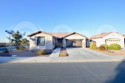 2814 E Quenton St Photo 1