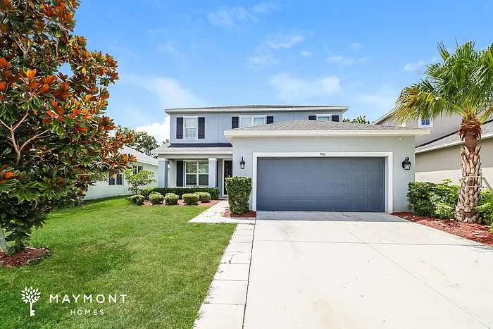 9011 Spruce Creek Cir — Photo 1