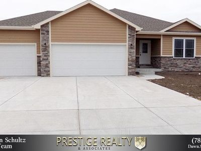 9971 Lavender Ln, Manhattan, KS, 66502