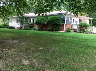 197 Demarest Rd, Lafayette, NJ 07848