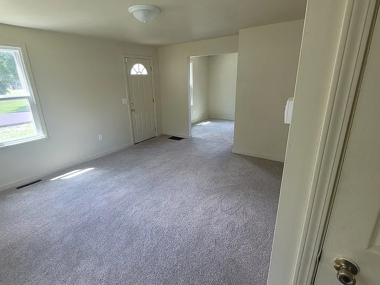 805 River St — Photo 1
