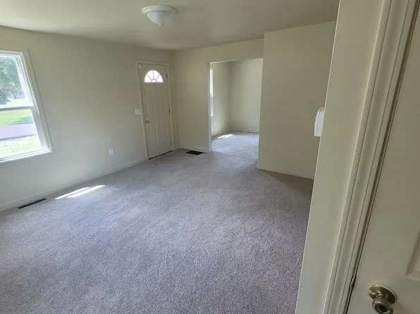 805 River St, Plymouth, IA 50464