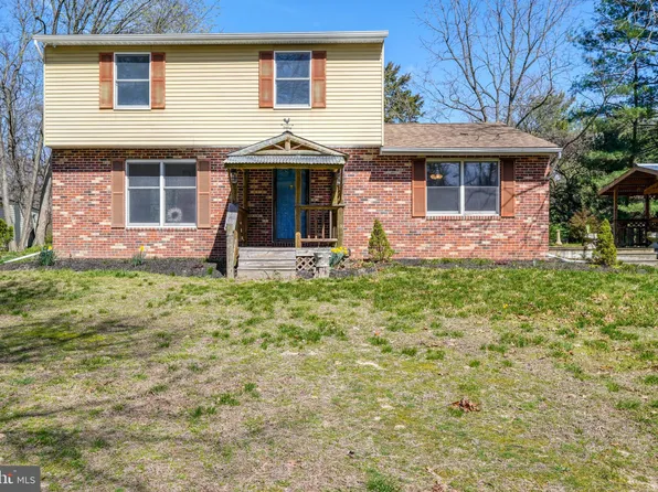 1840 Cook Farm Ct, Pasadena, MD 21122