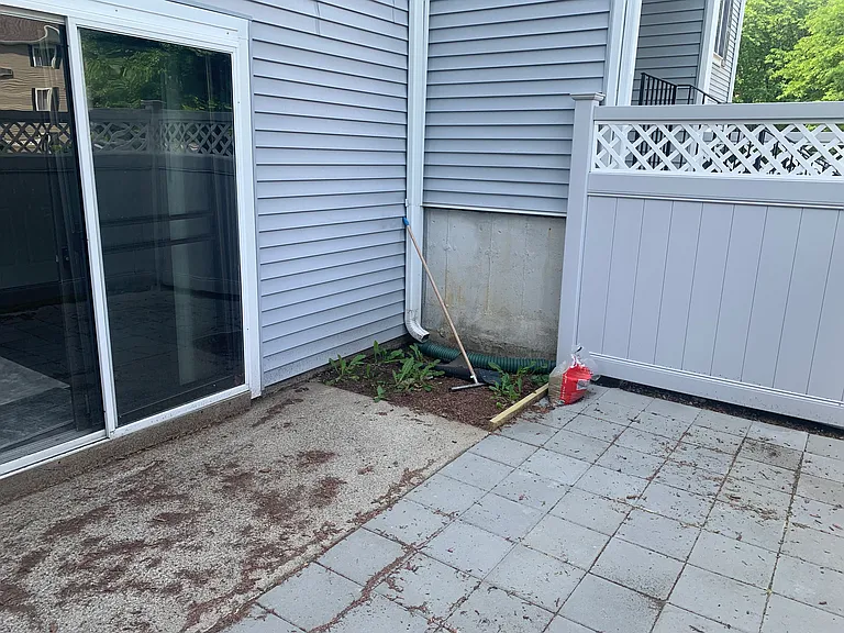 6 Village Rock Ln #13 — Photo 12