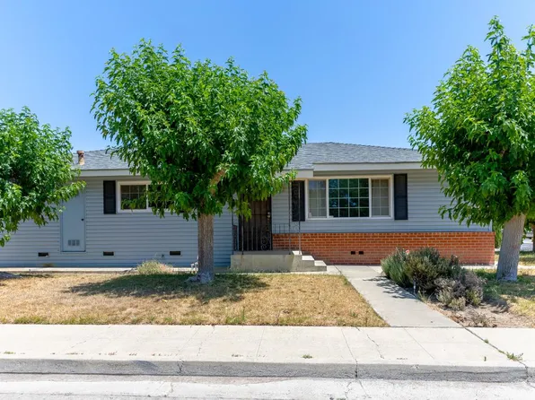 474 Dartmouth Ave, Coalinga, CA 93210