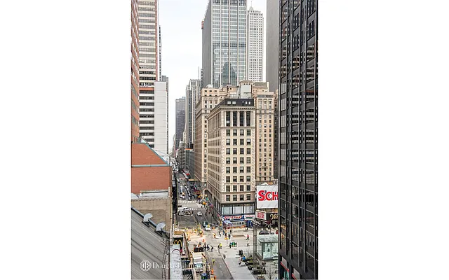 Rented by Douglas Elliman | media 29