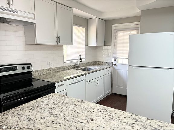 4th image of 1707 Rushton Rd