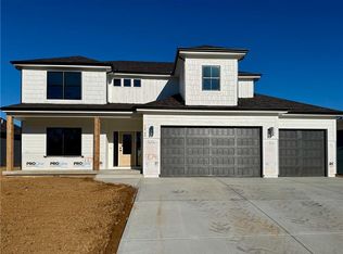12740 NW Larkspur Ln, Platte City, MO 64079