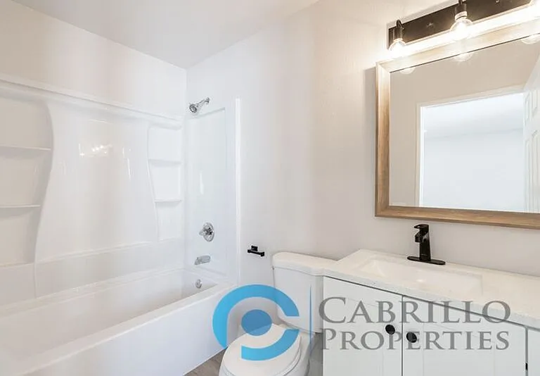 4776 Bancroft St #3 — Photo 21