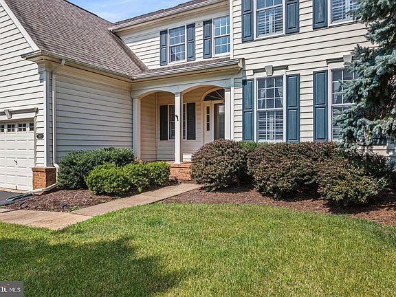 2nd image of 5652 Shoal Creek Dr