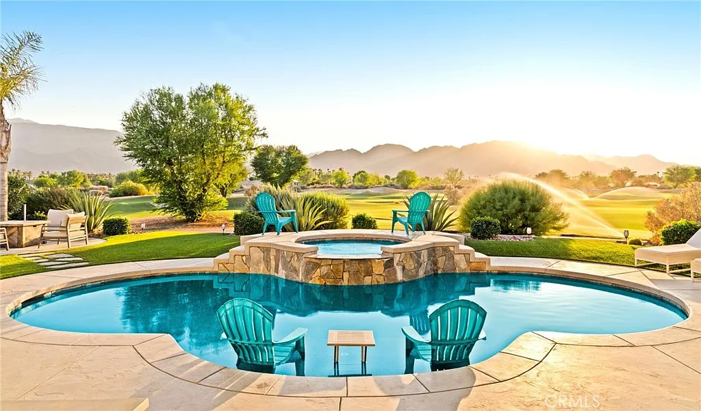 4 bed, 4.5 bath, 3708 sqft, $15,000 — Photo 1