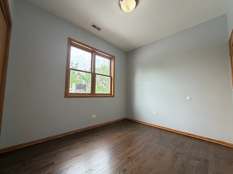 6328 S Drexel Ave #3 — Photo 7