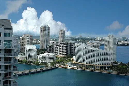 540 Brickell Key Dr Photo 1