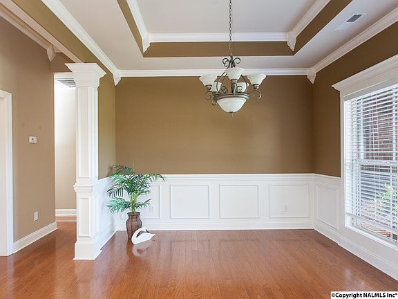 3rd image of 105 Barton Creek Dr