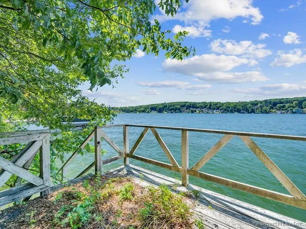 90 Forty Acre Mountain Road, Danbury, CT 06811