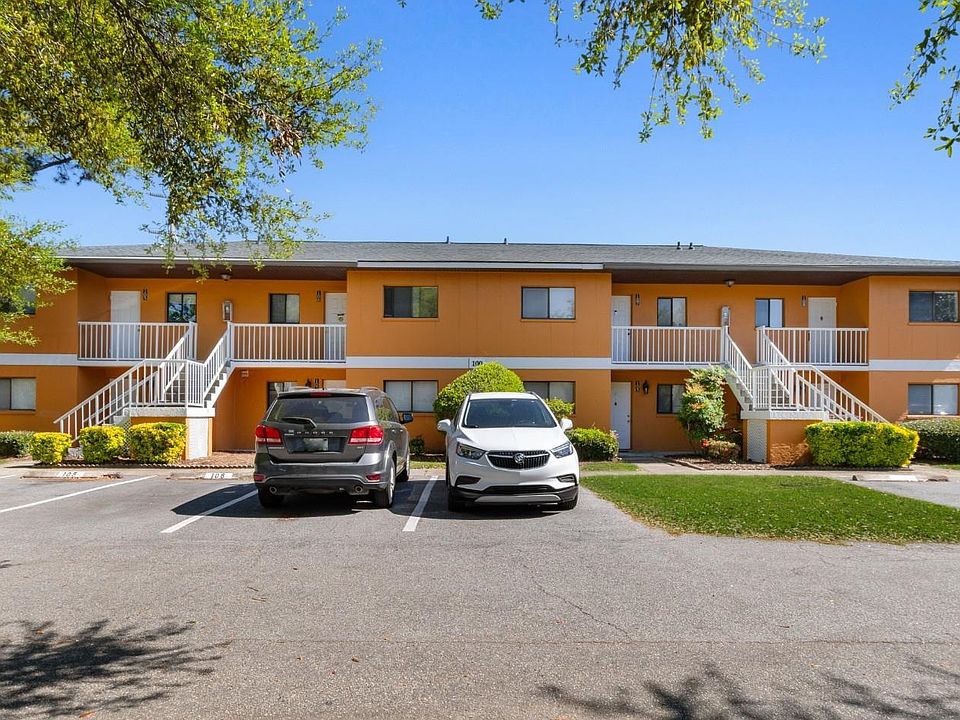 1st image of 1301 Pridgen Rd. #108