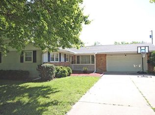 530 Kirk Dr, Mt Zion, IL