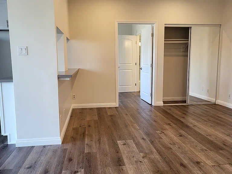 3819 Country Club Dr #202 — Photo 24