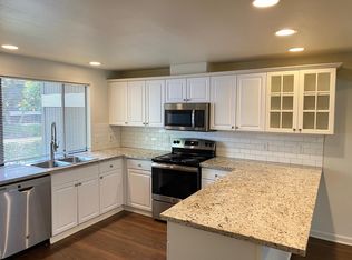 11424 NE 67th St, Kirkland, WA 98033