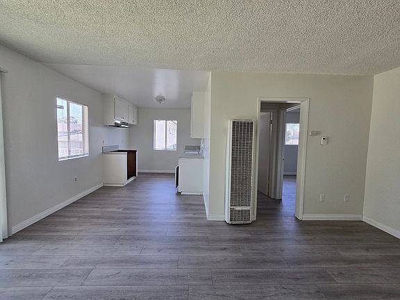 5th image of 488 E Louise St APT 9