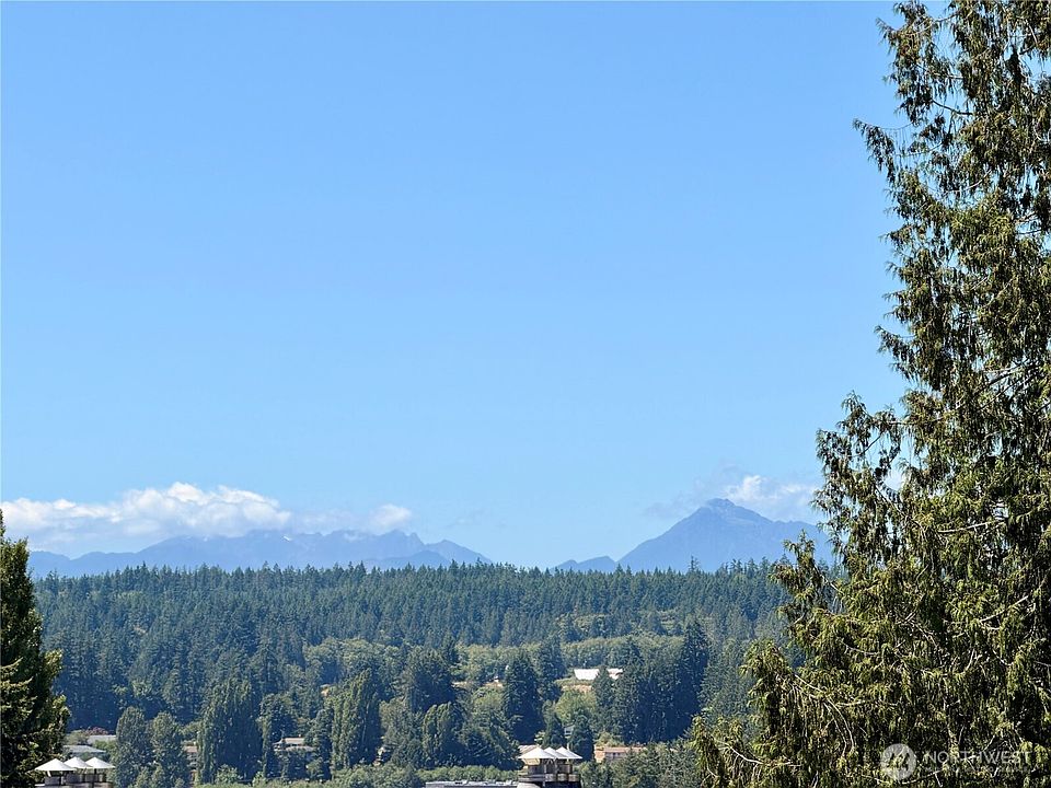 1st image of 20161 Viking Crest Loop NE #5-205