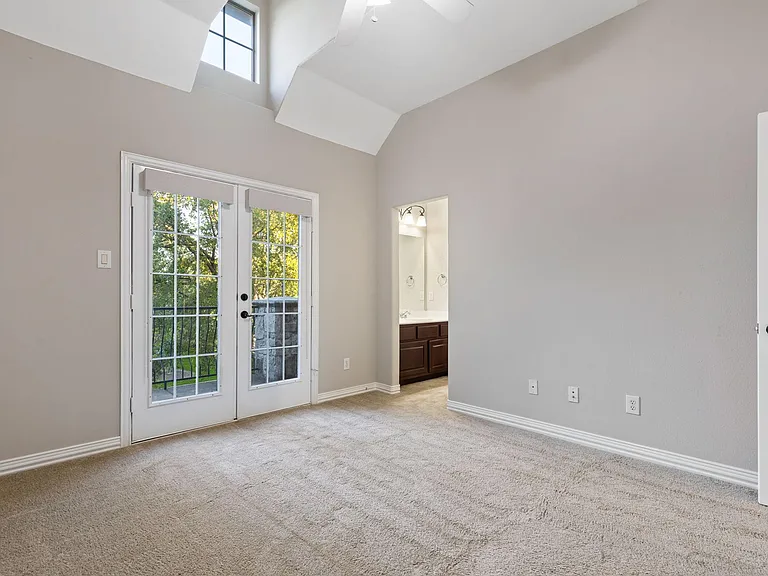 10229 Fire Ridge Dr — Photo 37