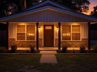 502 E Market St, Decherd, TN 37324