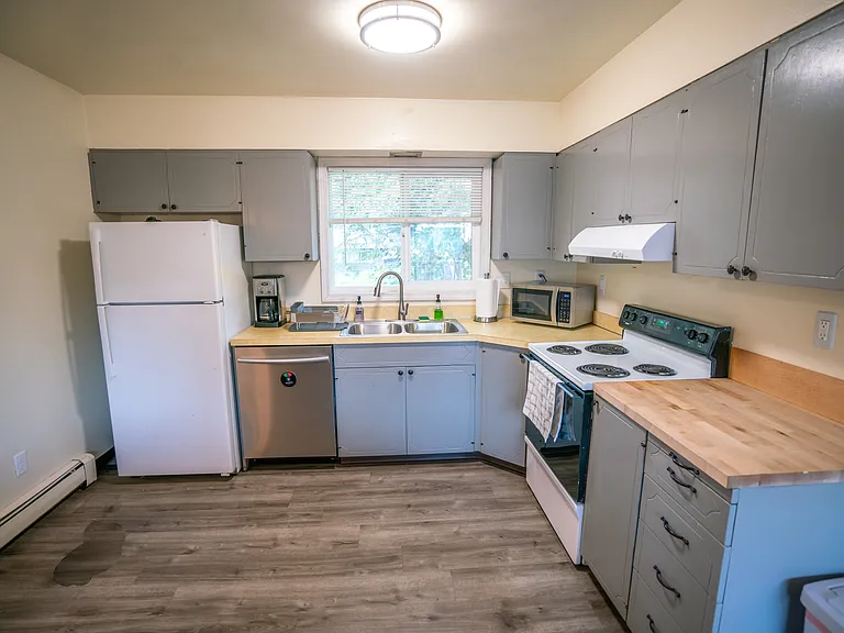 2232 Maudest Pl — Photo 6