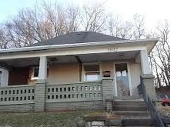 1802 Mitchell Ave, Saint Joseph, MO 64507
