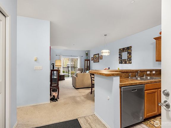 3rd image of 1736 10th Avenue NE #C110
