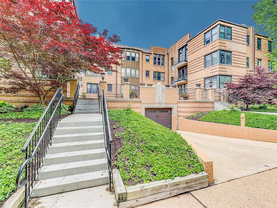 1st image of 705 Westwood Dr APT 1B