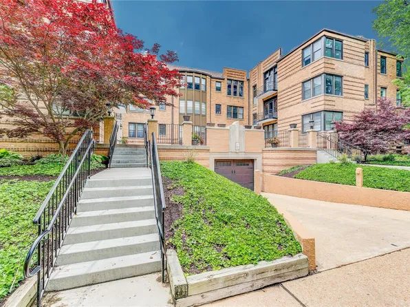 705 Westwood Dr APT 1B, Saint Louis, MO 63105