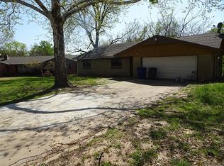 6752 S Louisville Ave, Tulsa, OK 74136