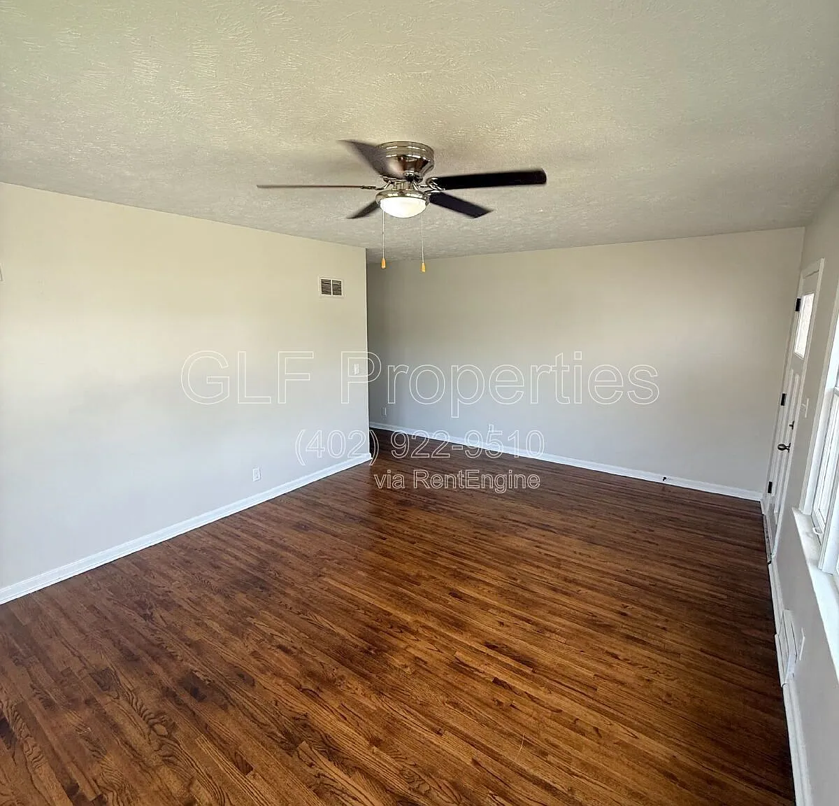 2 bed, 1.0 bath, $1,250 — Photo 4