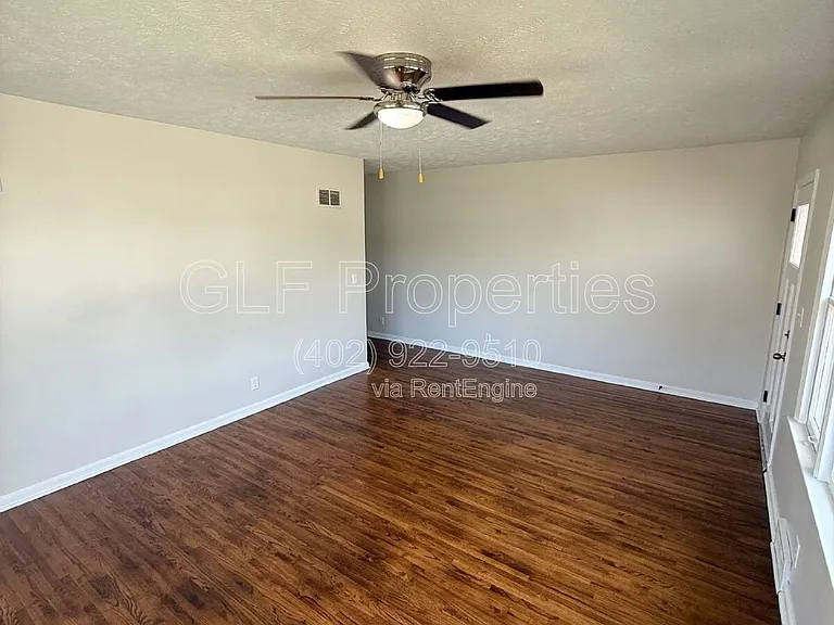 612 N 13th St — Photo 7
